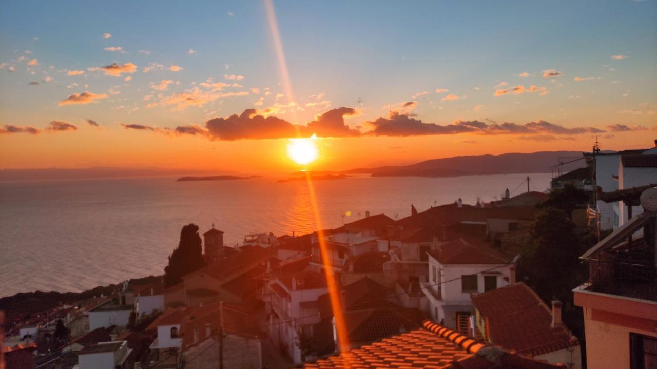 Oneiro Cottage Skopelos Town Ngoại thất bức ảnh